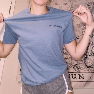 Columbia tee
